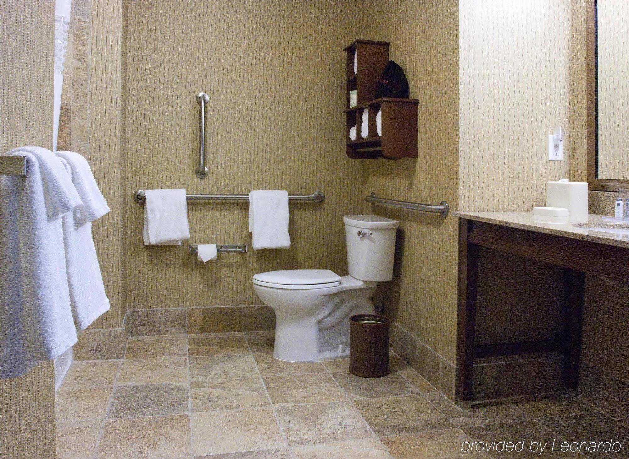 Hampton Inn Oxford/Miami University Area Экстерьер фото